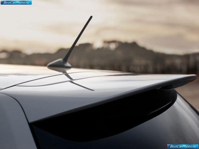 2010 Toyota Auris - фотография 51 из 57
