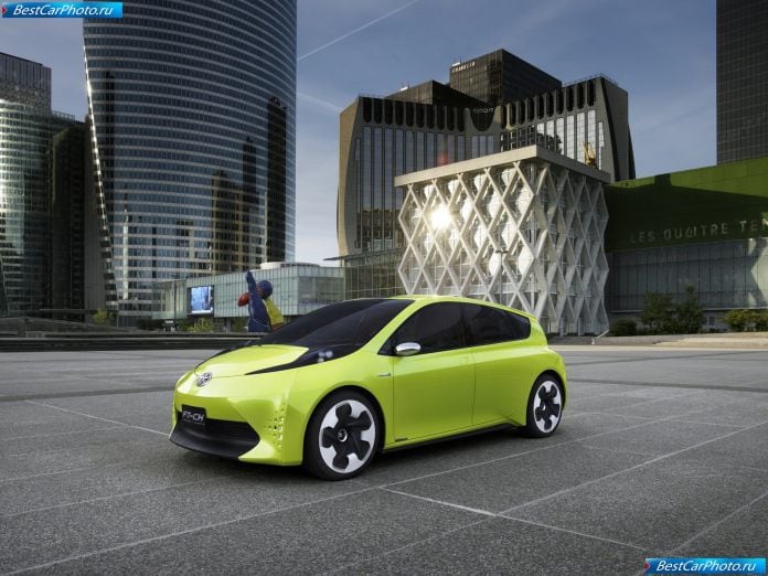 2010 Toyota Ft-ch Concept - фотография 2 из 38
