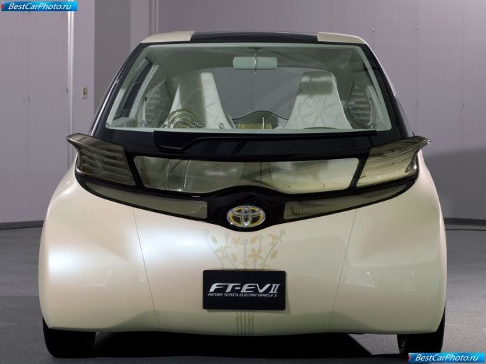 2010 Toyota Ft-ev Ii Concept - фотография 3 из 5