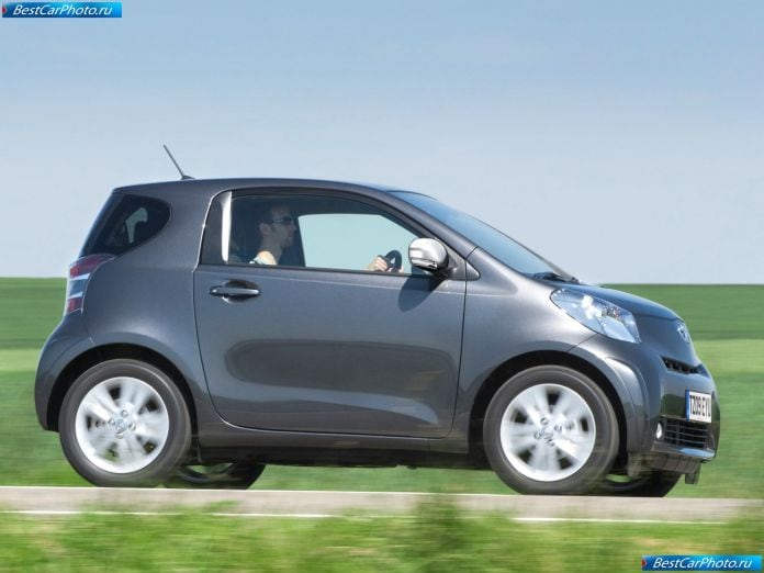 2010 Toyota Iq3 - фотография 7 из 12