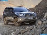 toyota_2010-land_cruiser_1600x1200_008.jpg