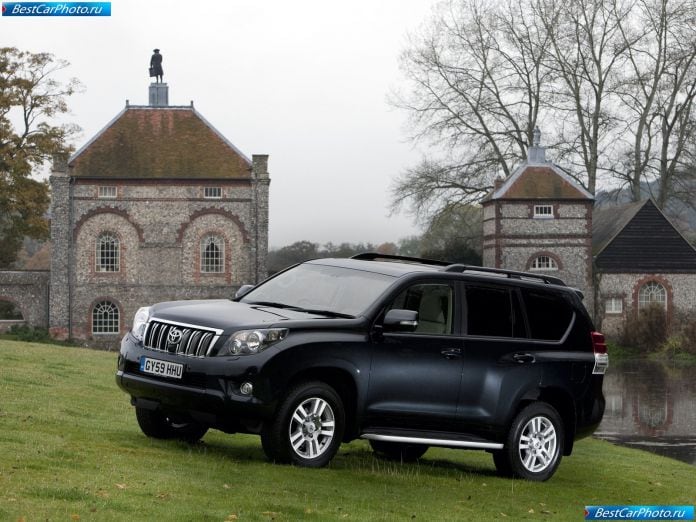 2010 Toyota Land Cruiser - фотография 24 из 167