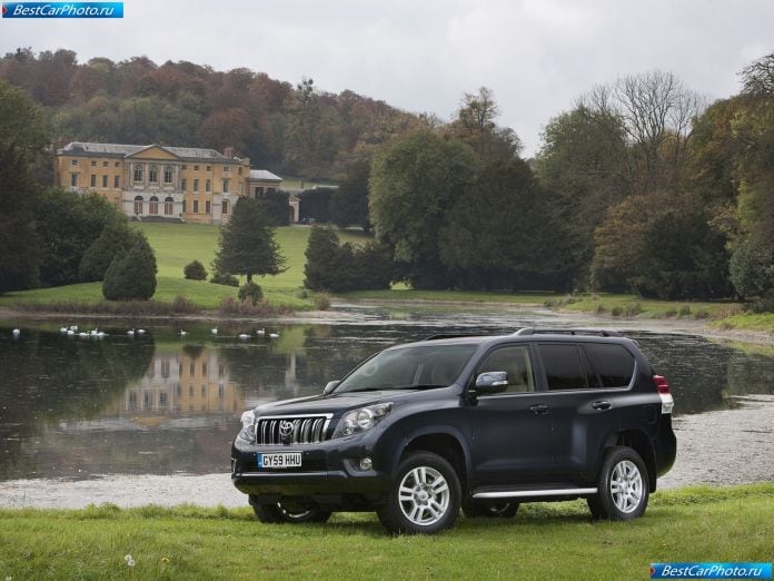 2010 Toyota Land Cruiser - фотография 25 из 167