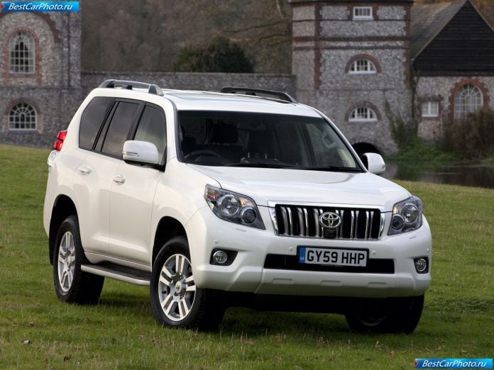 2010 Toyota Land Cruiser - фотография 26 из 167
