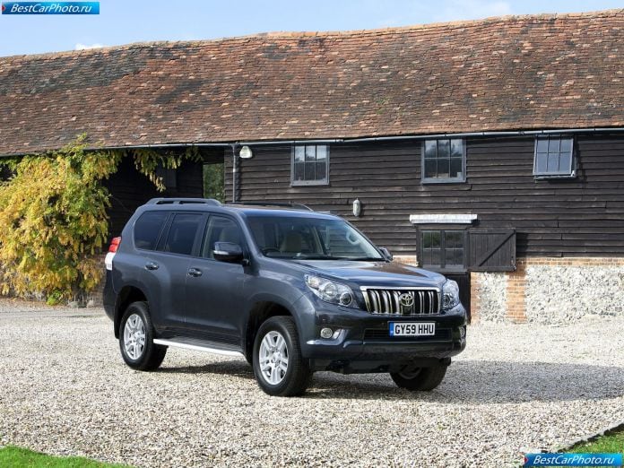 2010 Toyota Land Cruiser - фотография 37 из 167