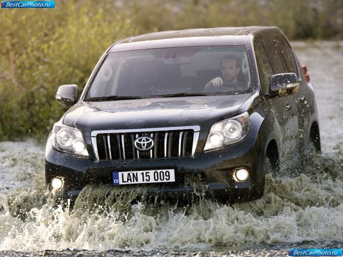 2010 Toyota Land Cruiser - фотография 45 из 167
