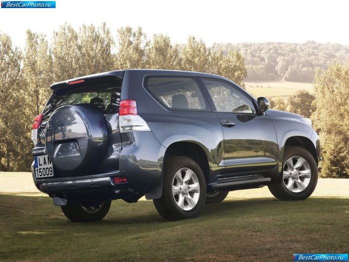 2010 Toyota Land Cruiser - фотография 59 из 167