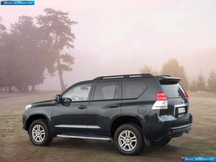 2010 Toyota Land Cruiser - фотография 62 из 167