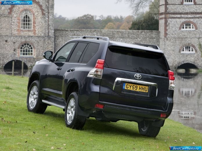2010 Toyota Land Cruiser - фотография 65 из 167