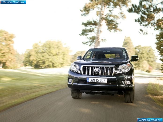 2010 Toyota Land Cruiser - фотография 81 из 167