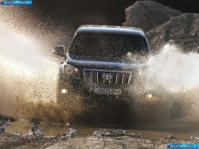 2010 Toyota Land Cruiser - фотография 83 из 167