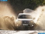 toyota_2010-land_cruiser_1600x1200_084.jpg