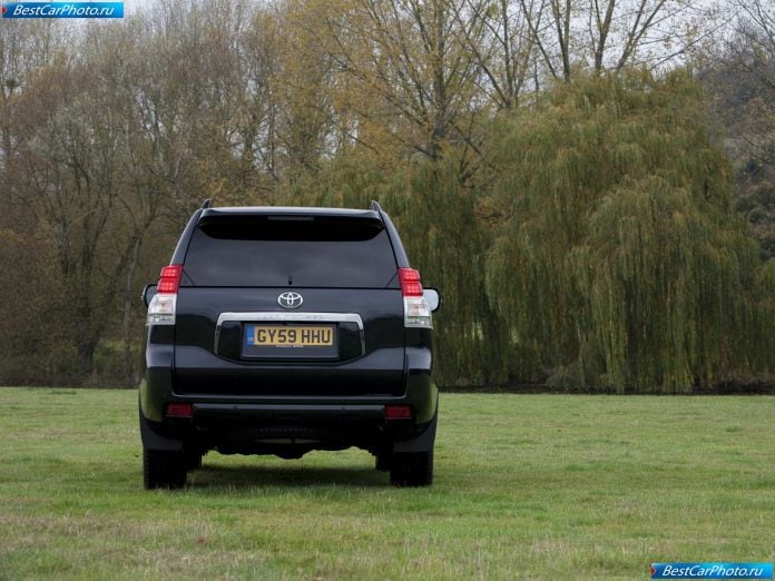 2010 Toyota Land Cruiser - фотография 93 из 167