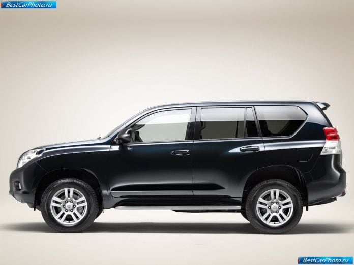 2010 Toyota Land Cruiser - фотография 102 из 167