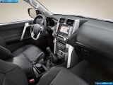 toyota_2010-land_cruiser_1600x1200_108.jpg