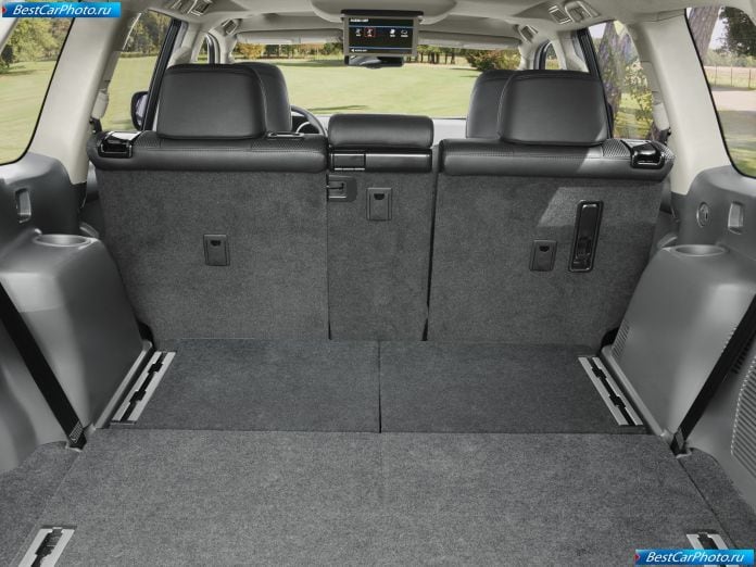 2010 Toyota Land Cruiser - фотография 122 из 167