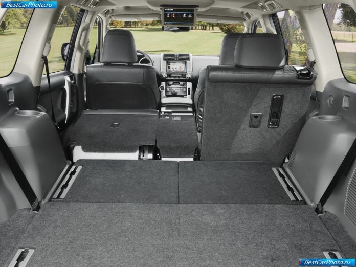 2010 Toyota Land Cruiser - фотография 124 из 167