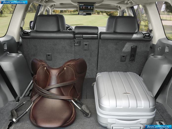 2010 Toyota Land Cruiser - фотография 127 из 167