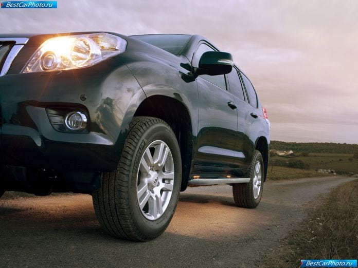 2010 Toyota Land Cruiser - фотография 131 из 167