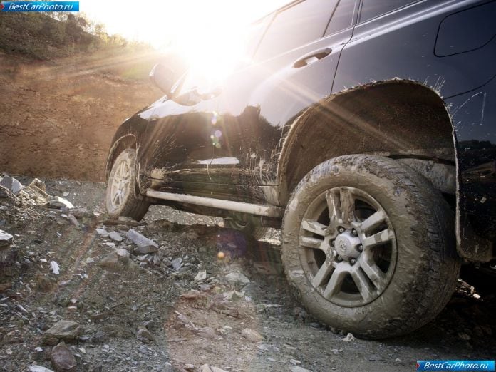 2010 Toyota Land Cruiser - фотография 132 из 167