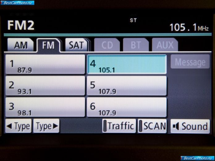 2010 Toyota Prius - фотография 100 из 102