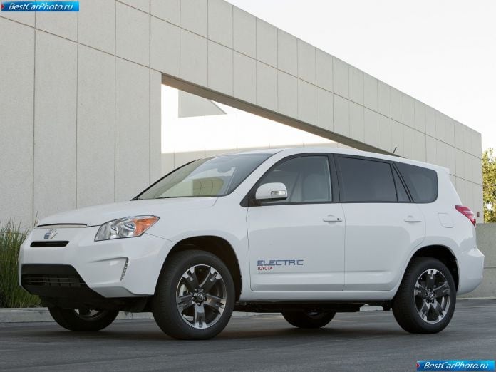 2010 Toyota Rav4 Ev Concept - фотография 8 из 33