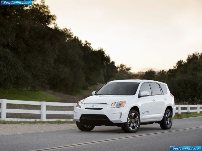 2010 Toyota Rav4 Ev Concept - фотография 12 из 33