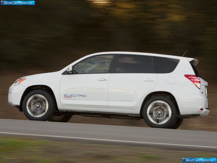 2010 Toyota Rav4 Ev Concept - фотография 15 из 33