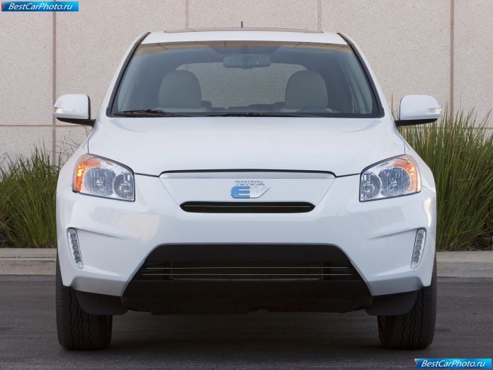 2010 Toyota Rav4 Ev Concept - фотография 19 из 33