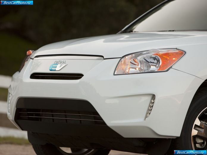 2010 Toyota Rav4 Ev Concept - фотография 23 из 33
