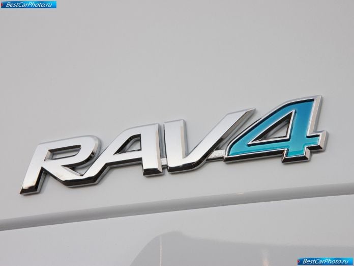 2010 Toyota Rav4 Ev Concept - фотография 30 из 33