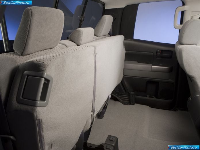 2010 Toyota Tundra - фотография 22 из 31