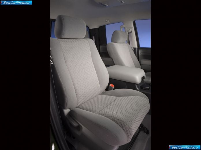 2010 Toyota Tundra - фотография 30 из 31