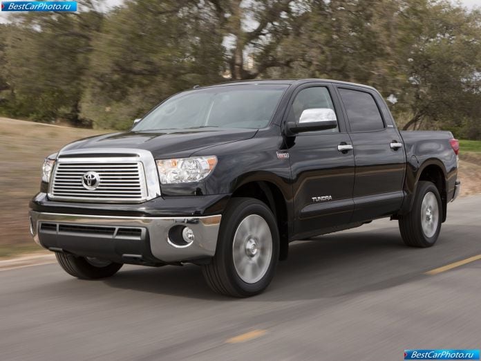 2010 Toyota Tundra Crewmax - фотография 3 из 32
