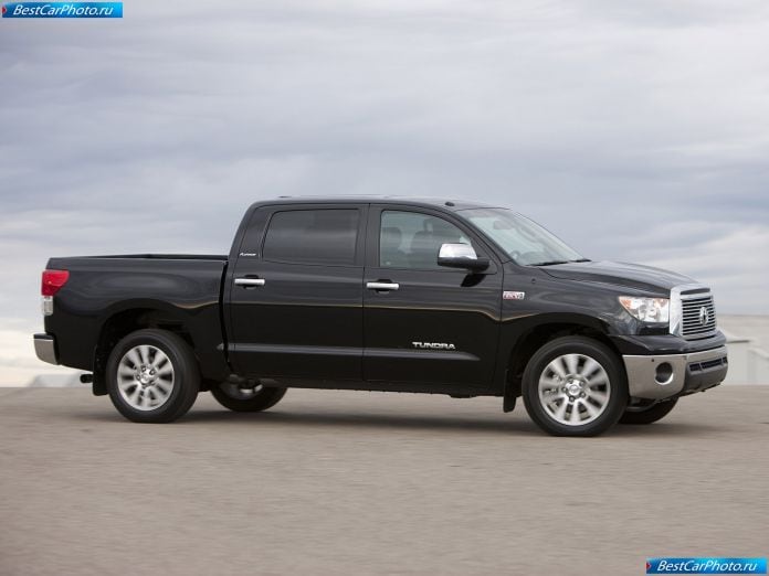 2010 Toyota Tundra Crewmax - фотография 7 из 32