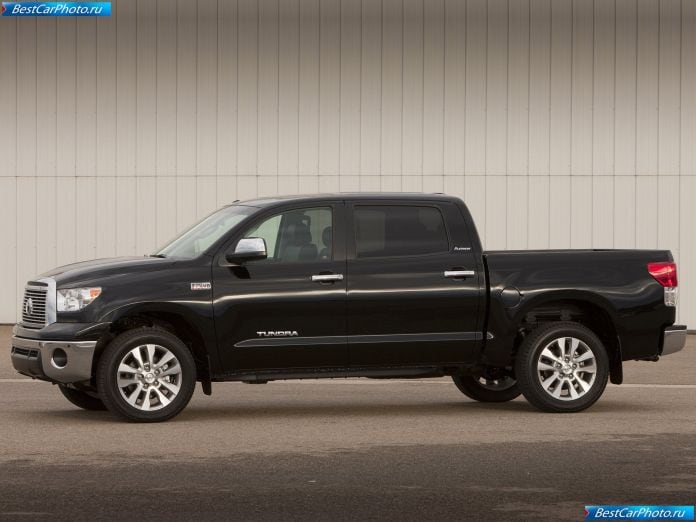 2010 Toyota Tundra Crewmax - фотография 8 из 32
