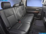 toyota_2010-tundra_crewmax_1600x1200_017.jpg