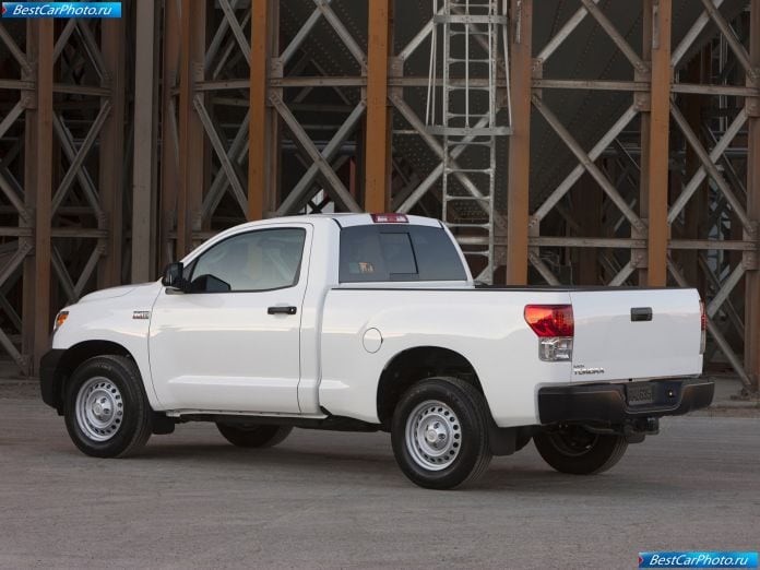 2010 Toyota Tundra Regular Cab - фотография 12 из 27