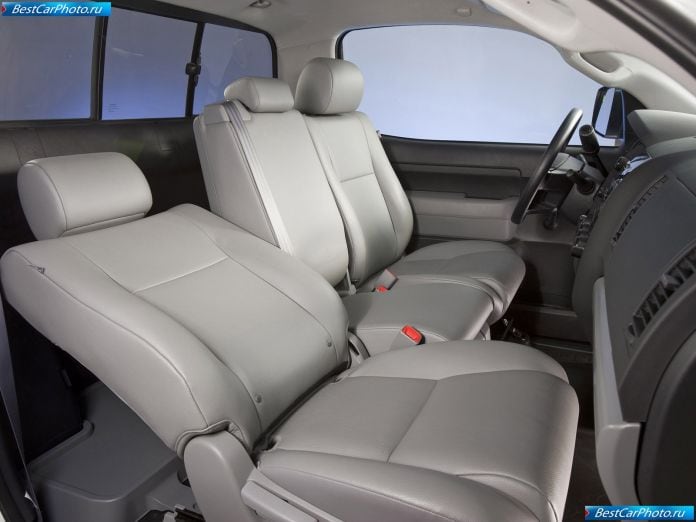 2010 Toyota Tundra Regular Cab - фотография 23 из 27