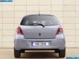 toyota_2010-yaris_1600x1200_016.jpg