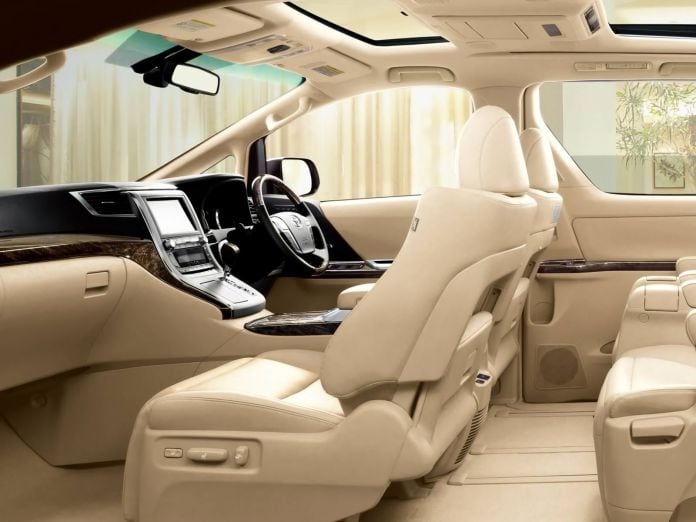 2011 Toyota Alphard - фотография 7 из 20