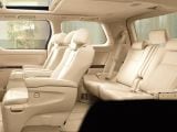 Toyota_Alphard_Minivan_2011_28429.jpg