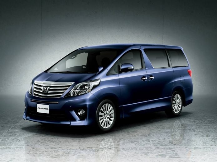 2011 Toyota Alphard - фотография 19 из 20