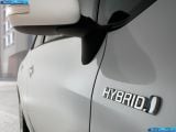 toyota_2011-auris_hsd_1600x1200_008.jpg