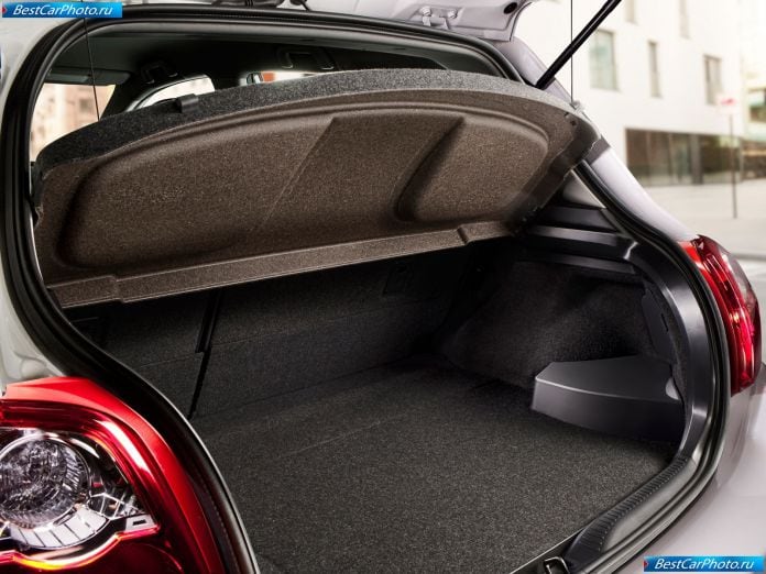 2011 Toyota Auris Hsd - фотография 10 из 14