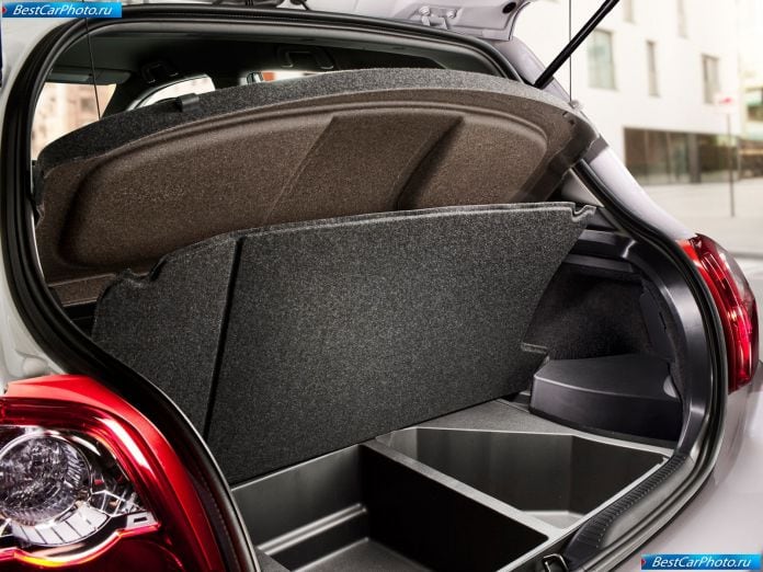 2011 Toyota Auris Hsd - фотография 11 из 14