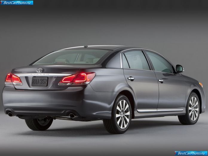 2011 Toyota Avalon - фотография 9 из 67