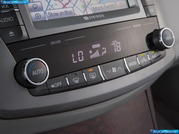 2011 Toyota Avalon - фотография 29 из 67