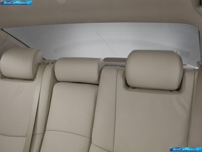 2011 Toyota Avalon - фотография 36 из 67