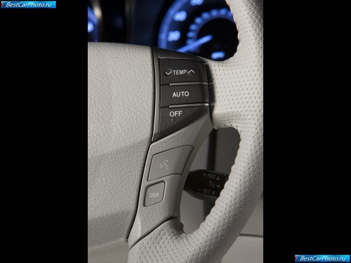 2011 Toyota Avalon - фотография 65 из 67